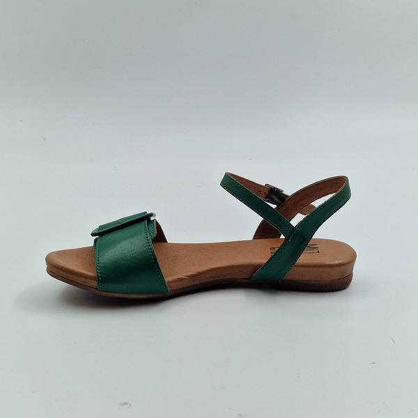 AIDEN AIDEN_EMERALD_IN.jpg