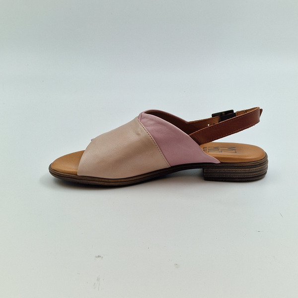 DOROTHY DOROTHY_LAVENDER_ROSE_LILAC_IN.jpg