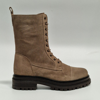 Lyric LYRIC_TAUPE_sude.jpg